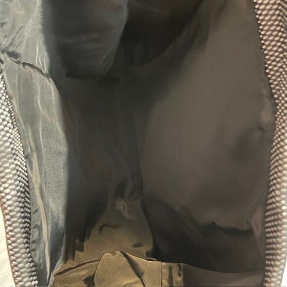 Victoria's Secret VSX Mesh Drawstring Backpack in Black & Pink  NWTS - Picture 4 of 4